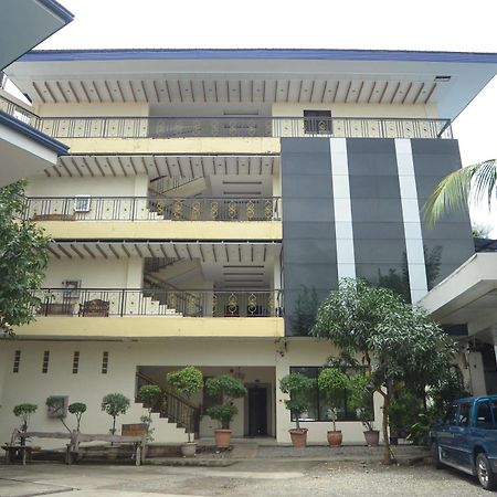 Reyna'S The Haven & Gardens Hotel Tagbilaran City Exterior photo